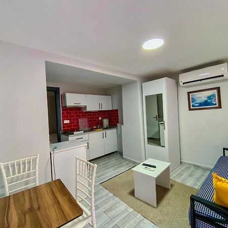 Izan Villa Bakis Apartments Αλικαρνασσός Εξωτερικό φωτογραφία