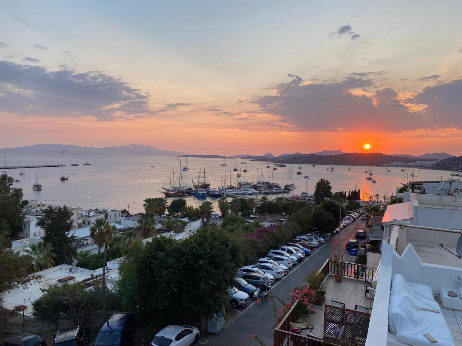 Izan Villa Bakis Apartments Αλικαρνασσός Εξωτερικό φωτογραφία